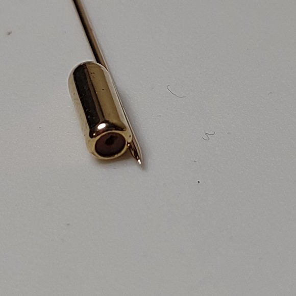 Cute Little Gold Tone Avon Stick Pin - Picture 9 of 10